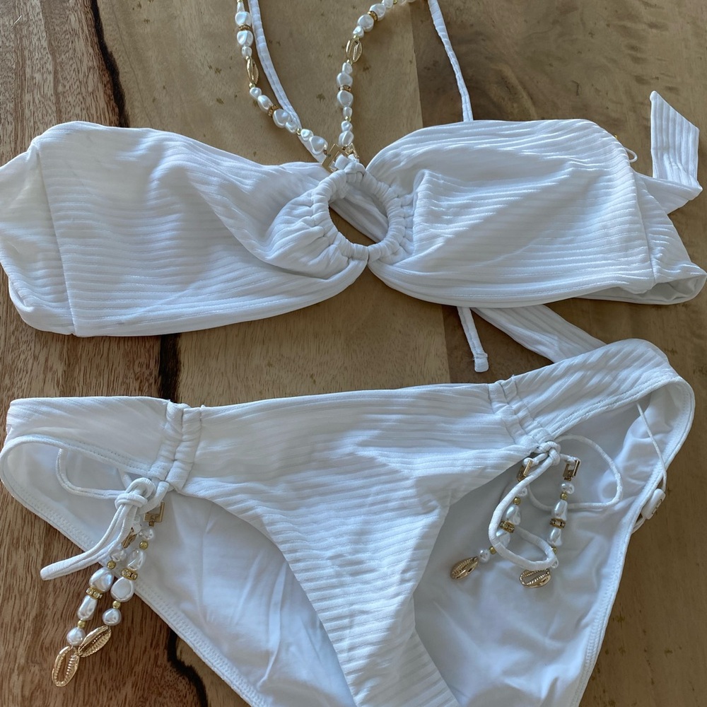 Beach Bunny Swimming Set
